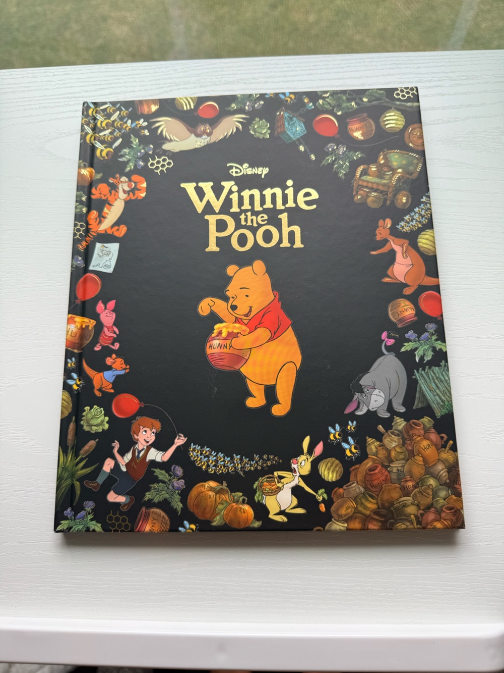 Disney Collectibles Hardcover Book Winnie the Pooh